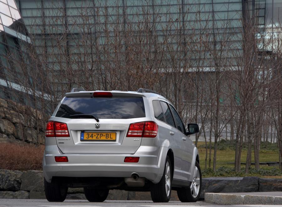  Dodge Journey 2008 года  (фото 38 из 309)